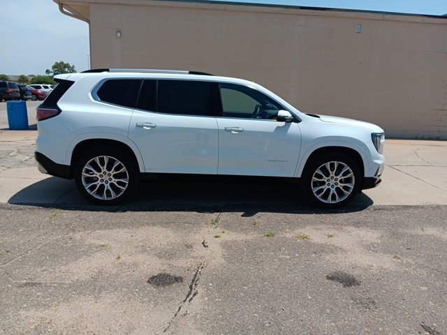 2025 Gmc Acadia Denali photo 4