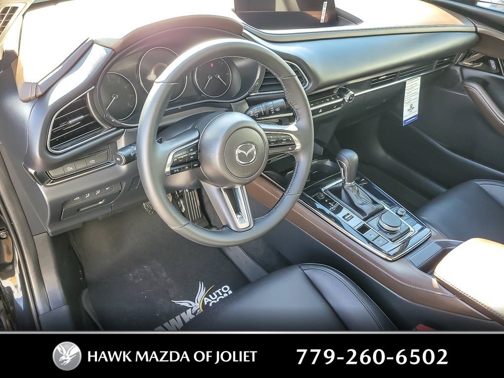 2025 MAZDA CX-30 - Image 8