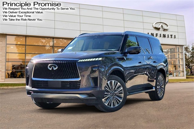 2025 INFINITI QX80 Luxe's photo