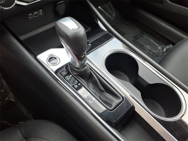 2021 Nissan Altima 2.5 SV photo 7