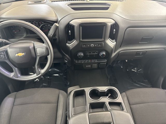 2025 Chevrolet Silverado 1500 Custom photo 21