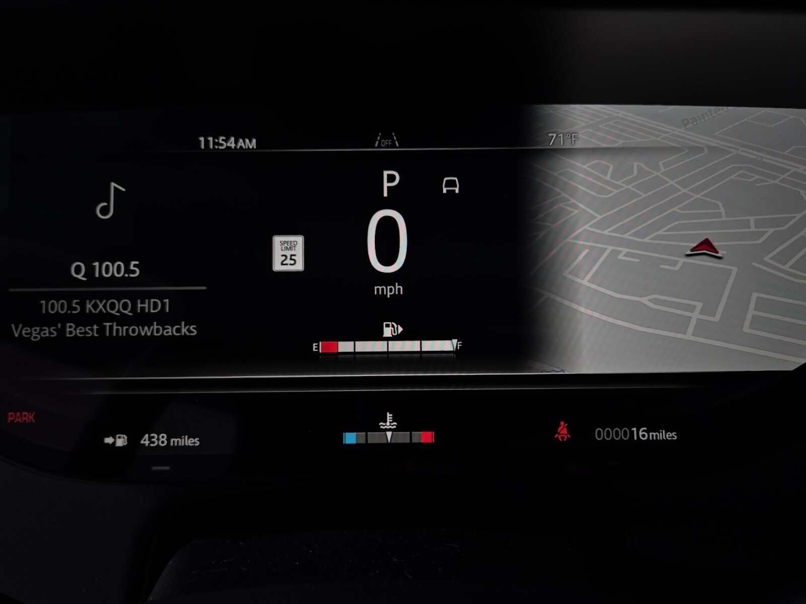 2025 Land Rover Range Rover Sport SE photo 24
