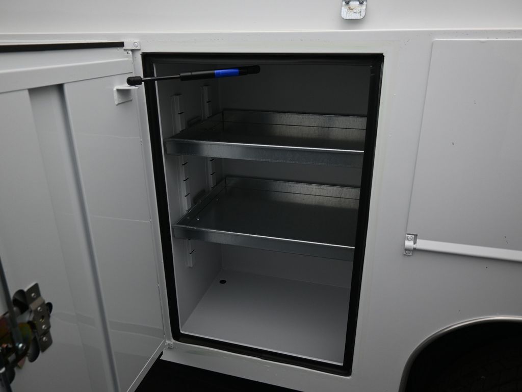2025 Ford F-450 photo 21