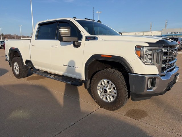 2022 GMC Sierra 2500HD SLE's photo
