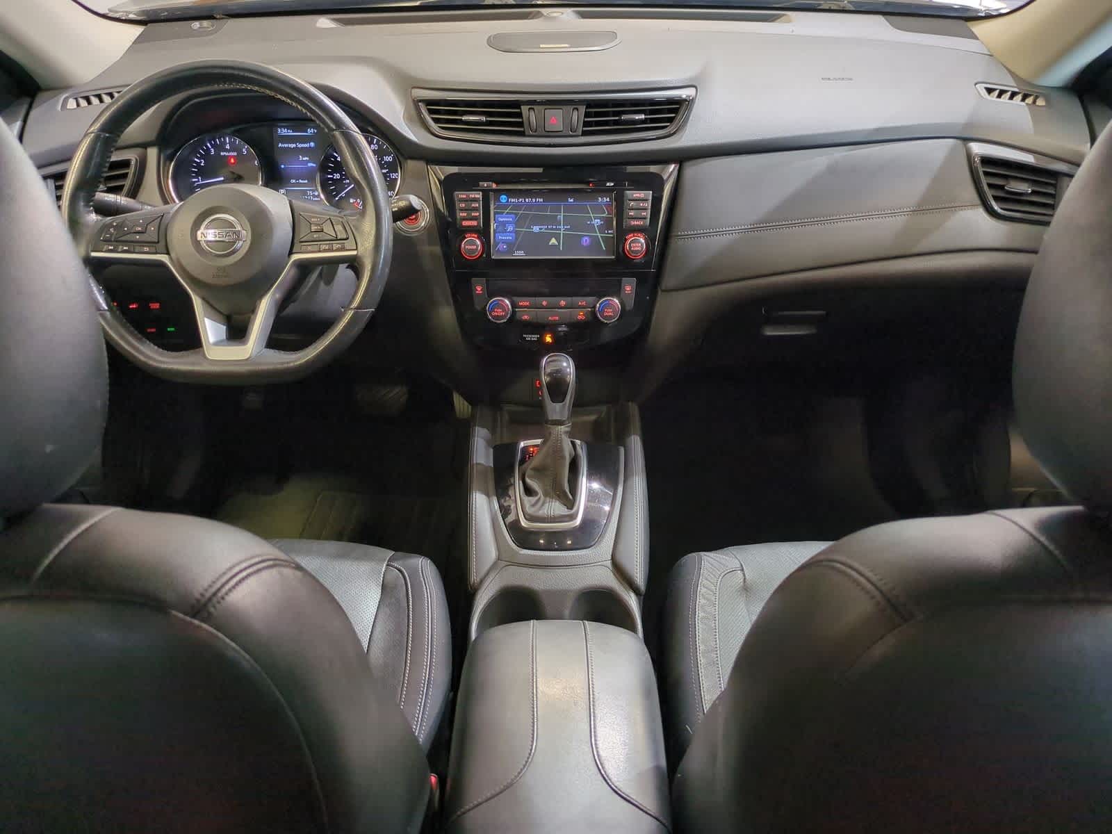 2017 Nissan Rogue SL photo 16