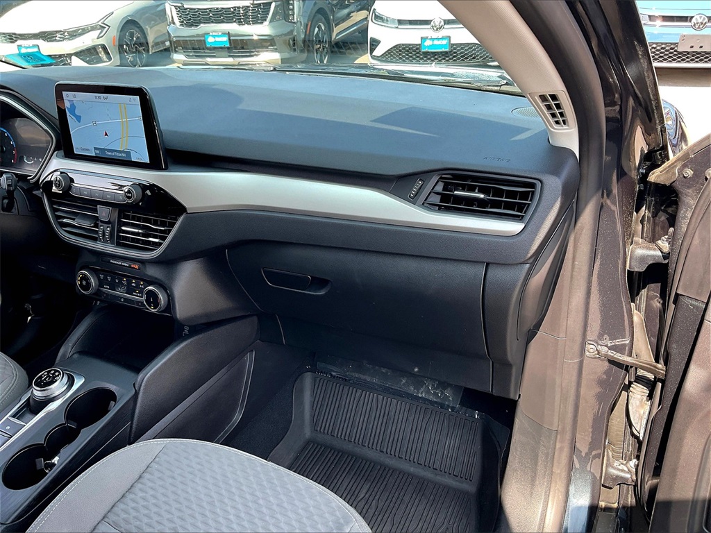2022 Ford Escape SE photo 12