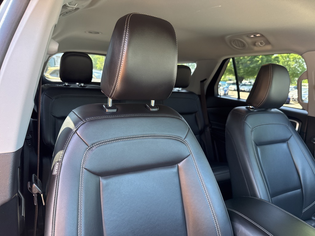 2022 Ford Explorer XLT photo 33