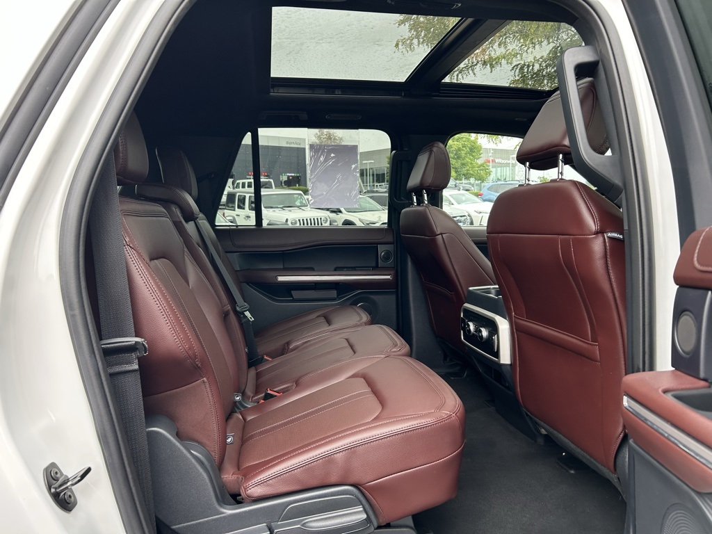 2024 Ford Expedition MAX Limited photo 32