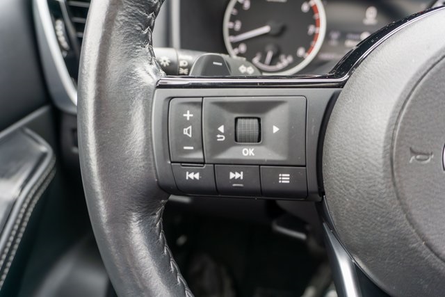 2022 Nissan Rogue SV photo 20
