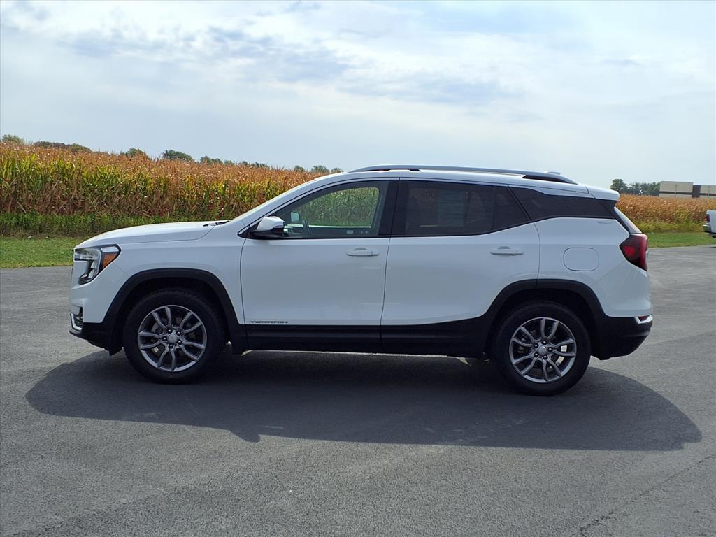 2024 Gmc Terrain SLT photo 15