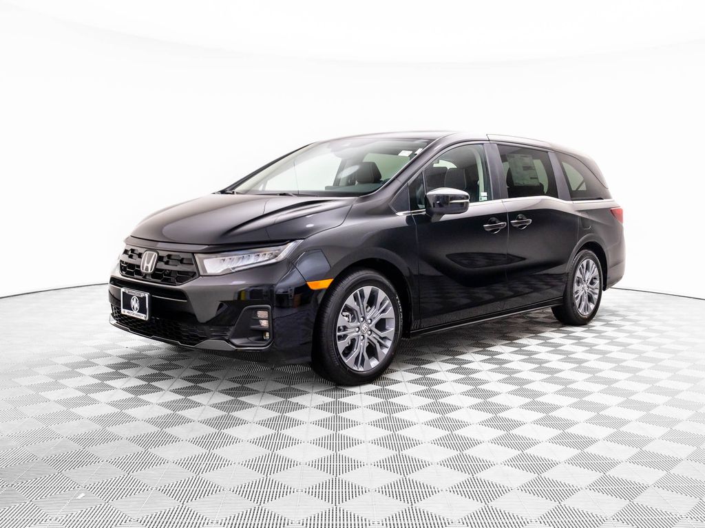 2026 Honda Odyssey Touring's photo