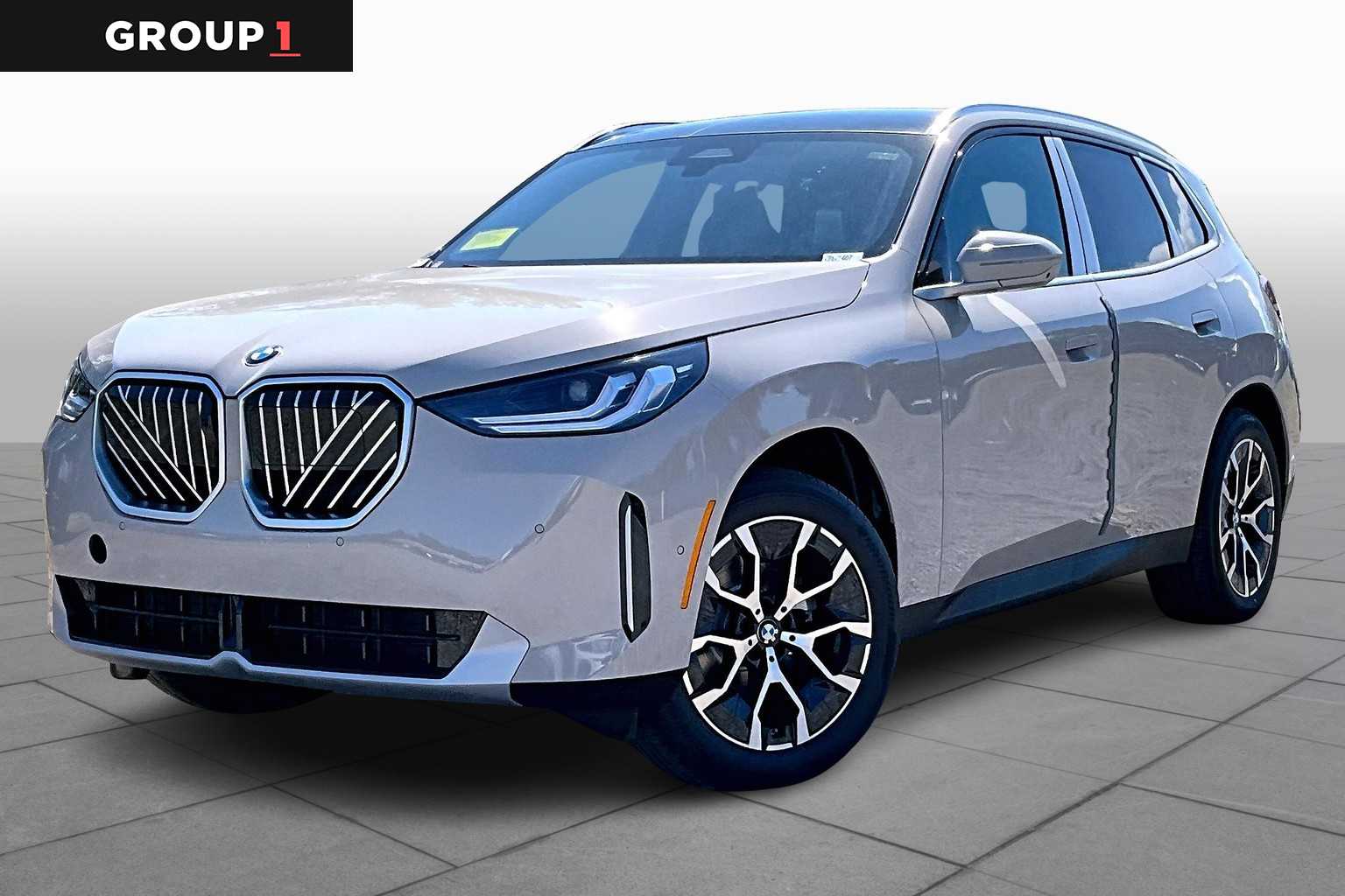 2026 BMW X3 30's photo