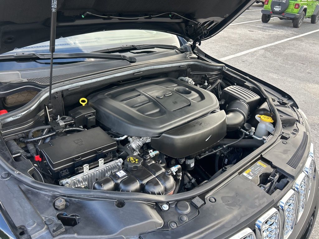2021 Jeep Grand Cherokee Overland photo 14