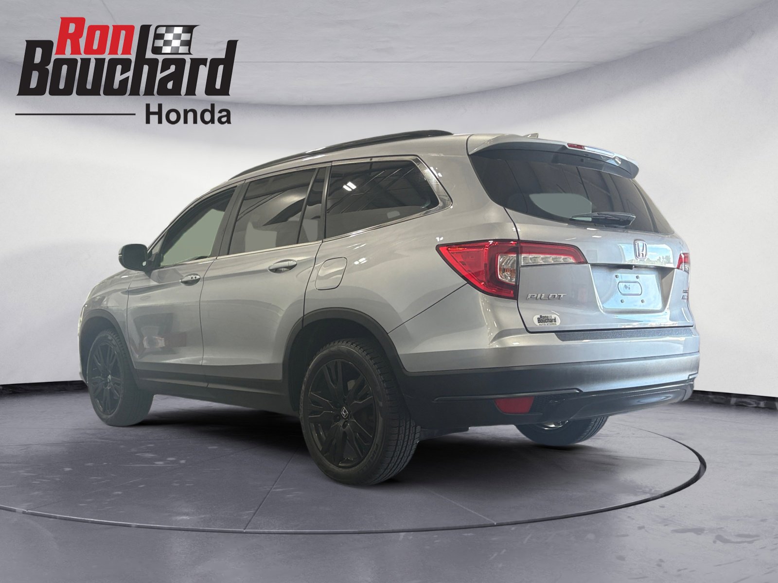 2022 Honda Pilot SE photo 4