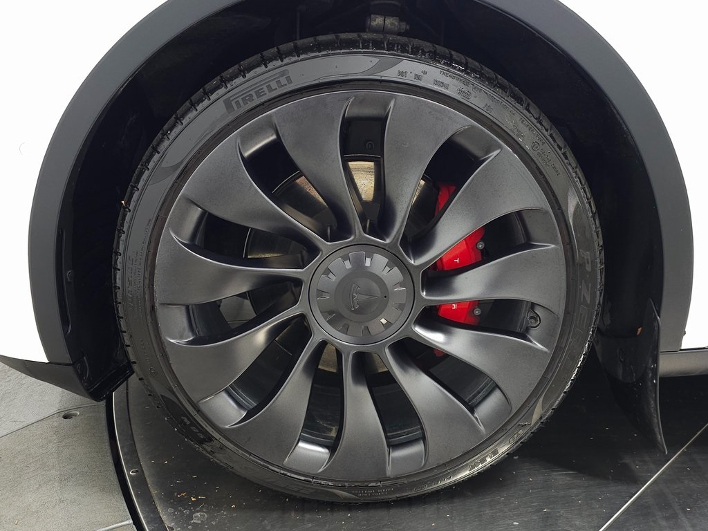 2023 Tesla Model Y Performance photo 12