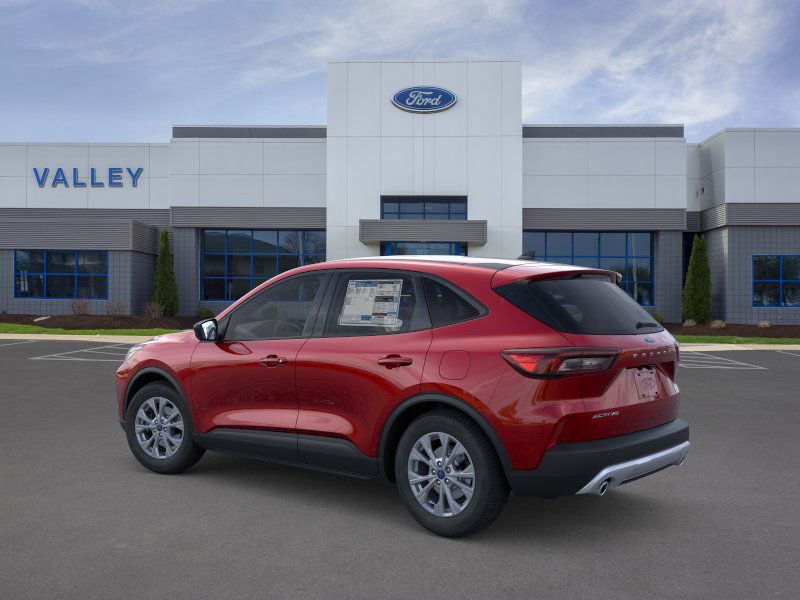 2026 Ford Escape Active photo 4