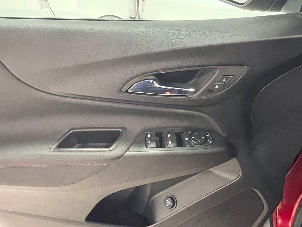 2022 Chevrolet Equinox RS photo 16
