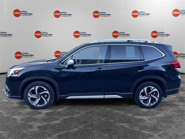 2022 Subaru Forester Touring photo 4