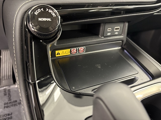 2025 Lexus NX Premium photo 14