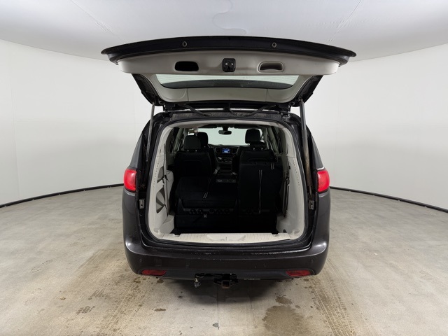 2018 Chrysler Pacifica Touring L photo 4