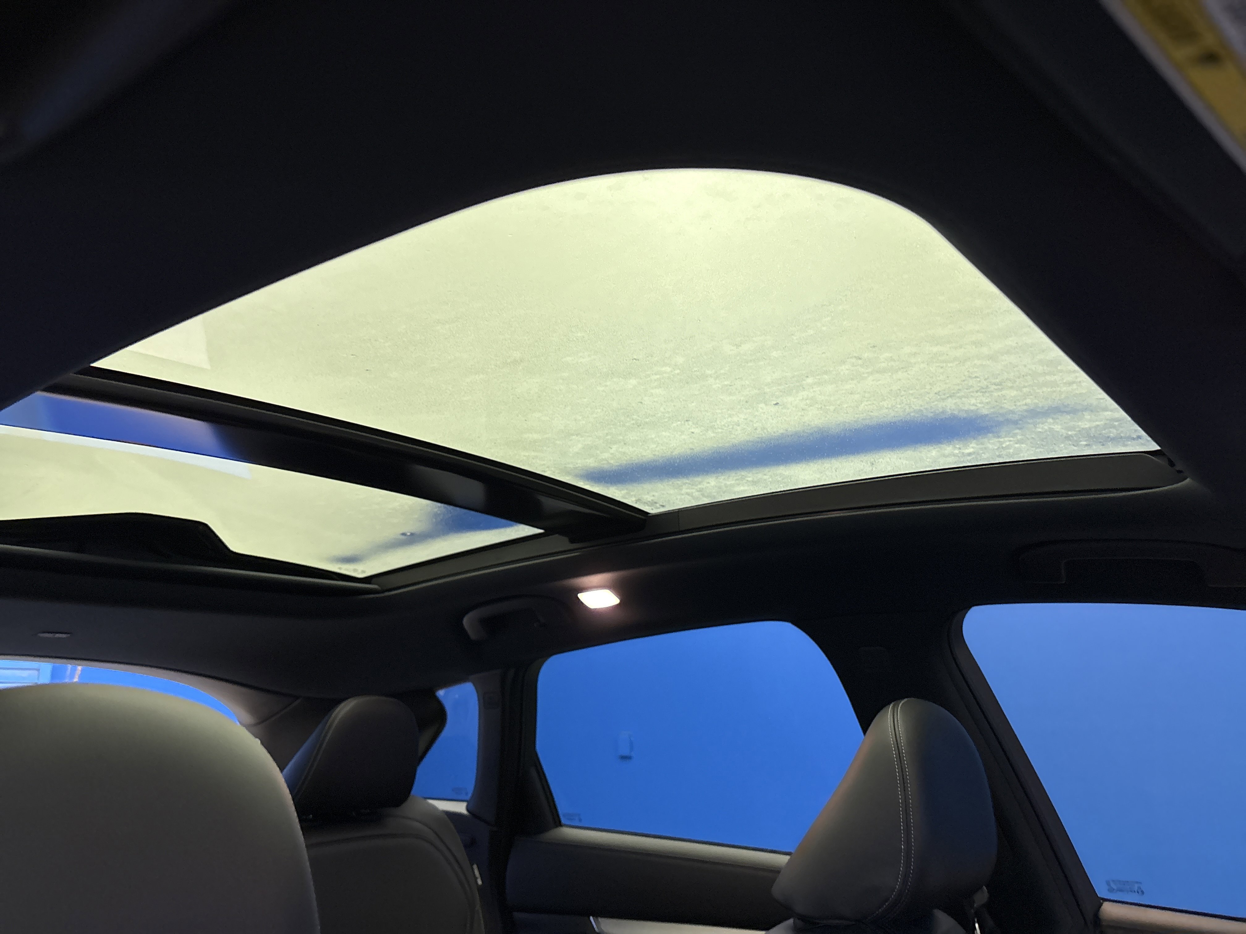 2021 Infiniti QX50 Luxe photo 14