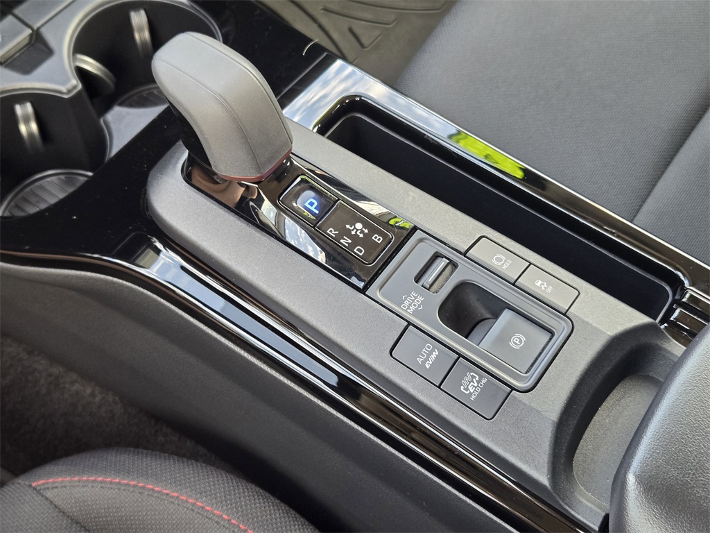 2024 Toyota Prius Prime SE photo 20