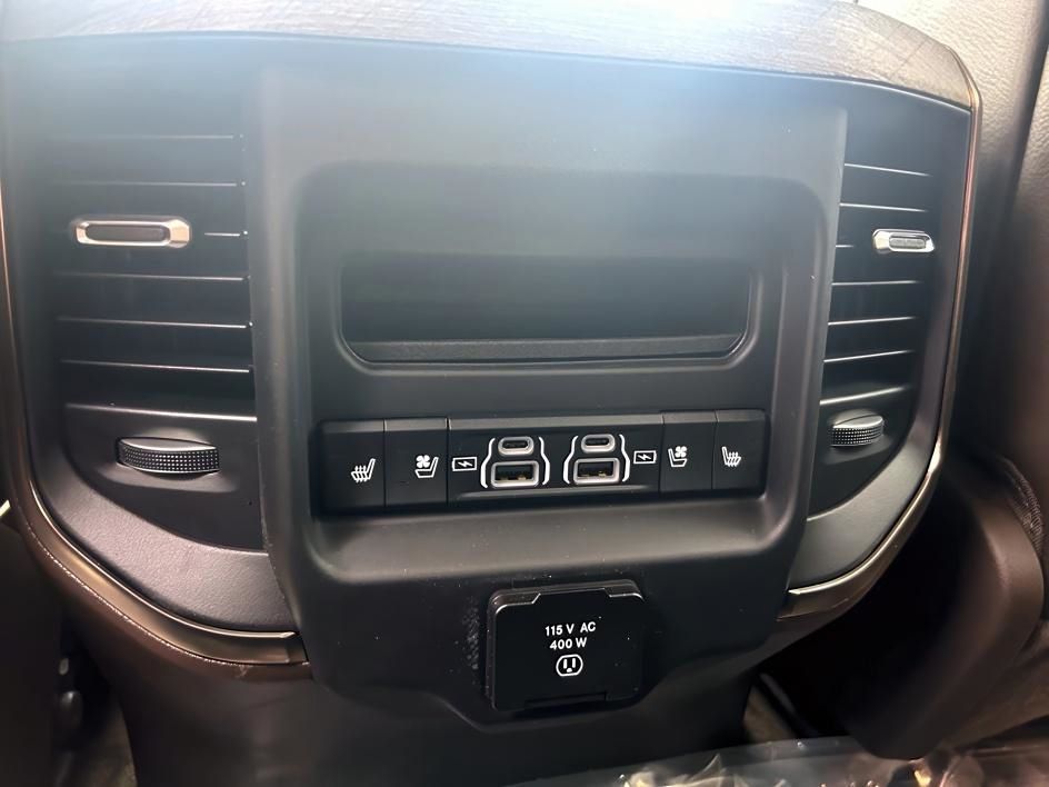 2025 Ram 1500 Limited Longhorn photo 13