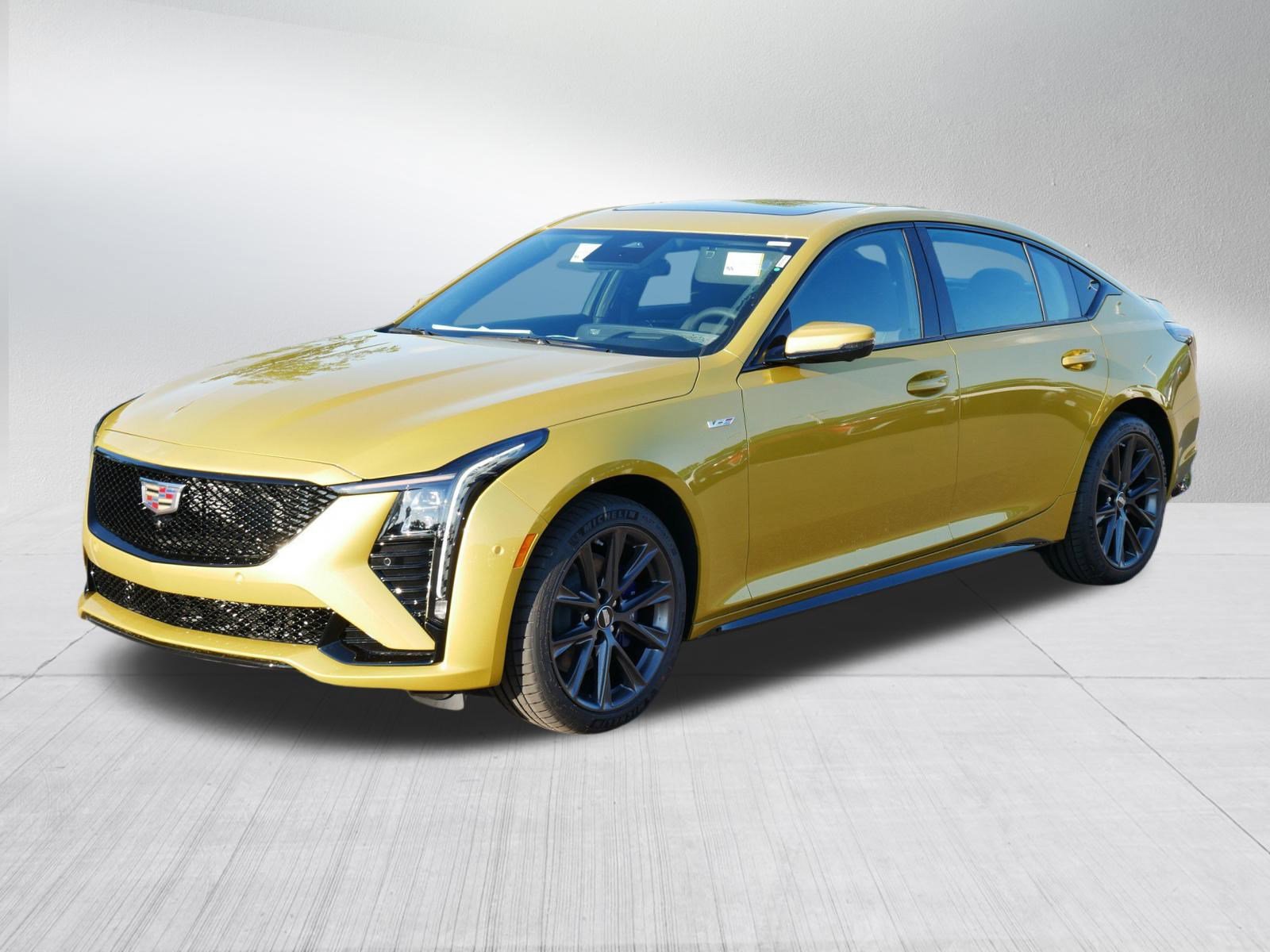 2026 Cadillac CT5 V photo 3
