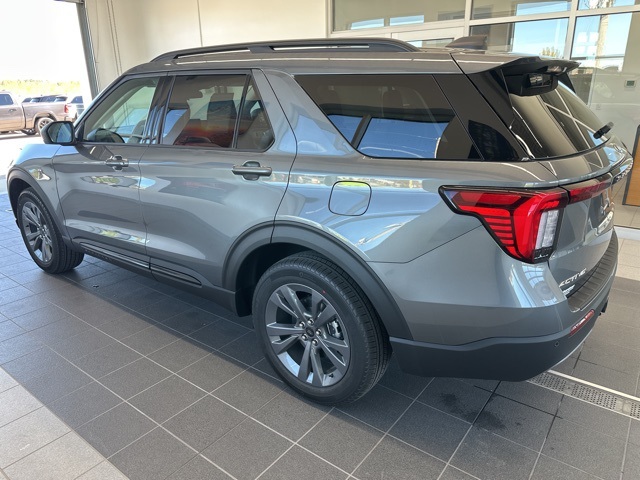 2026 Ford Explorer photo 4