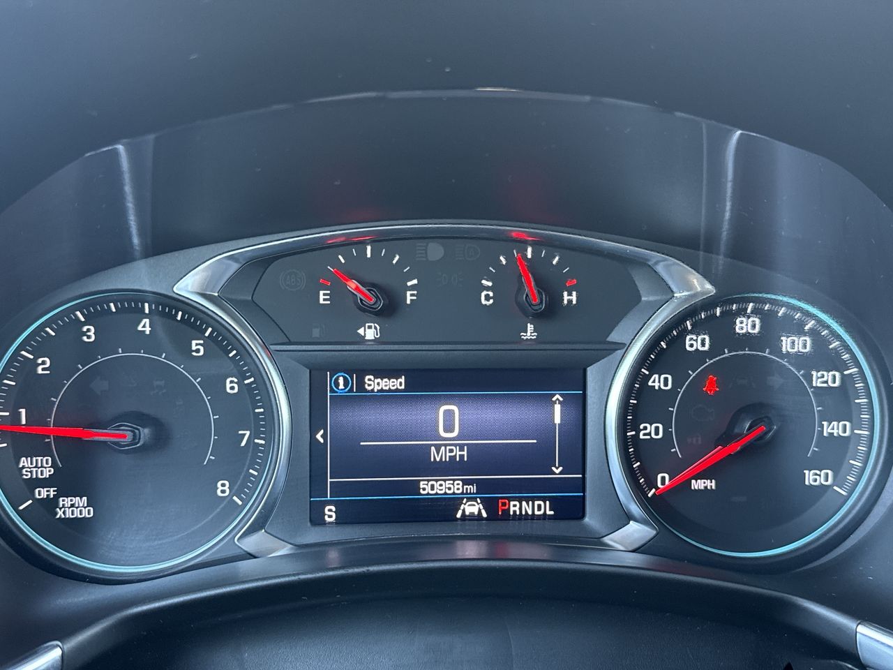 2023 Chevrolet Equinox LT photo 2