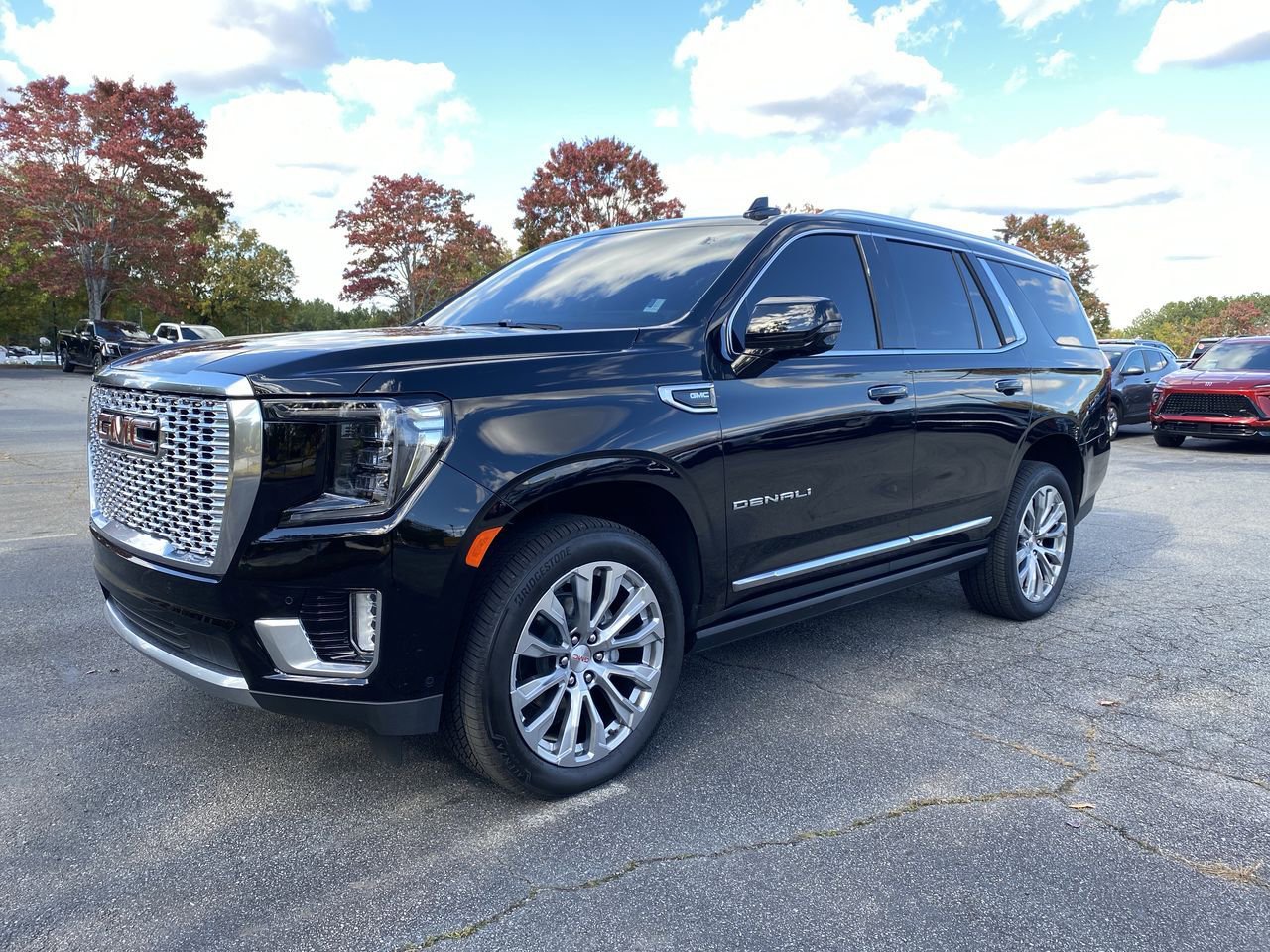 2024 GMC Yukon Denali's photo
