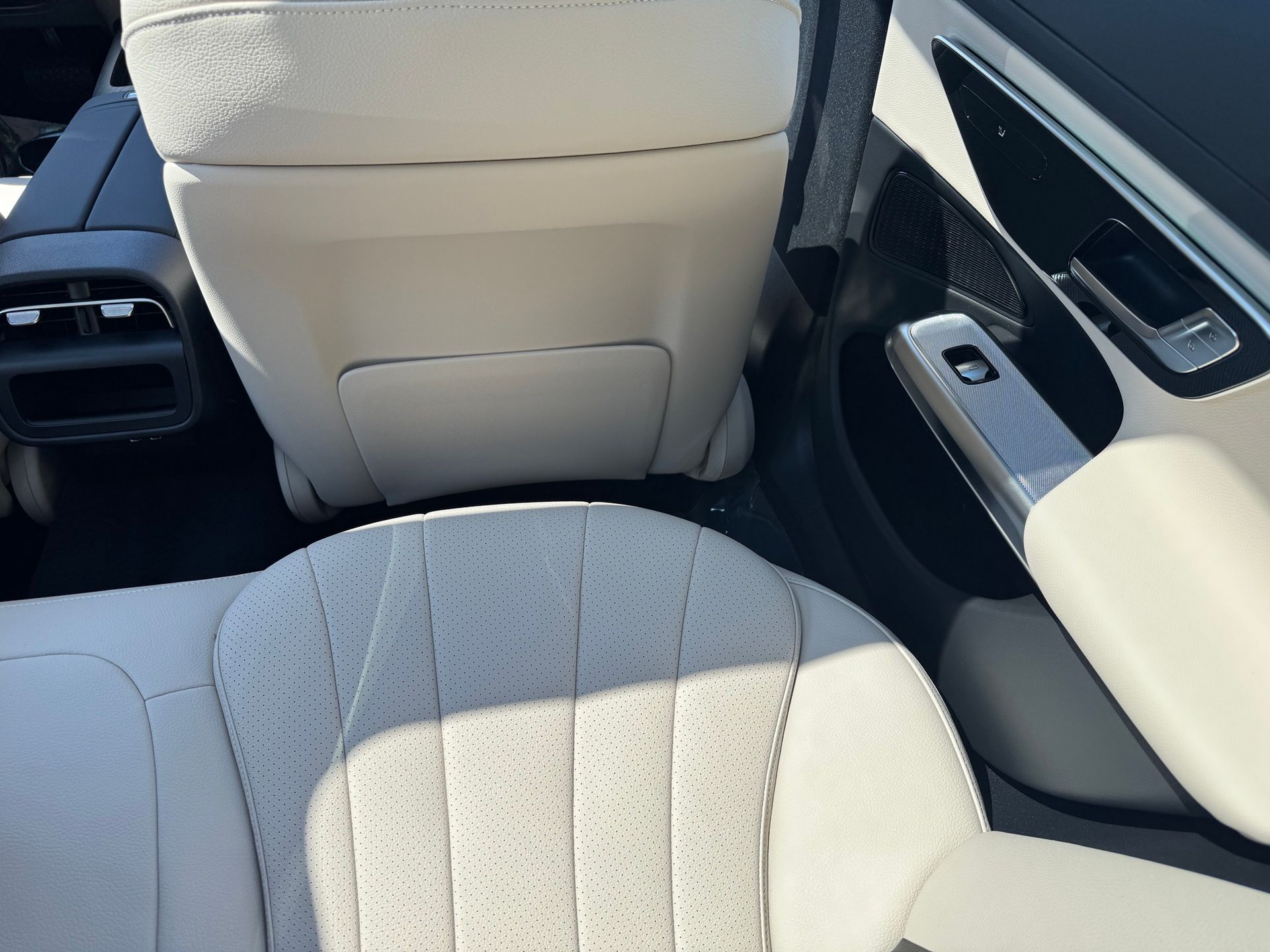 2026 Mercedes Benz E 53 AMG 4MATIC Sedan photo 22