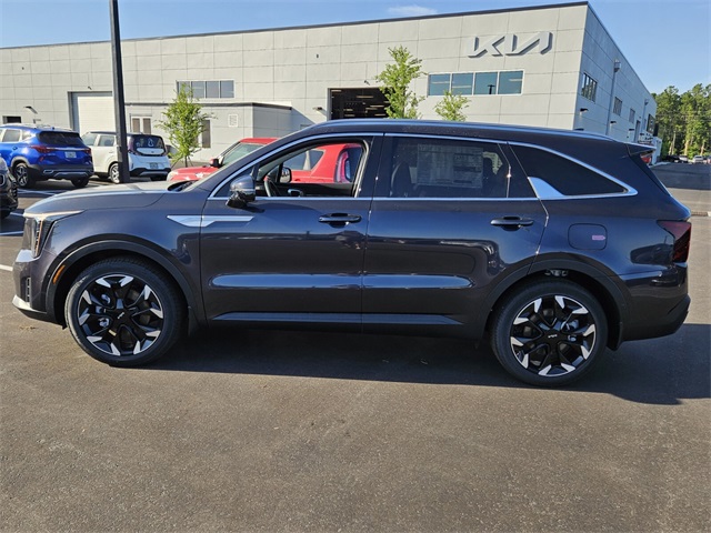 2025 Kia Sorento SX photo 3