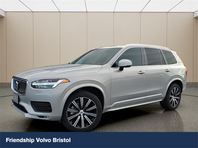 2023 Volvo XC90 Core's photo