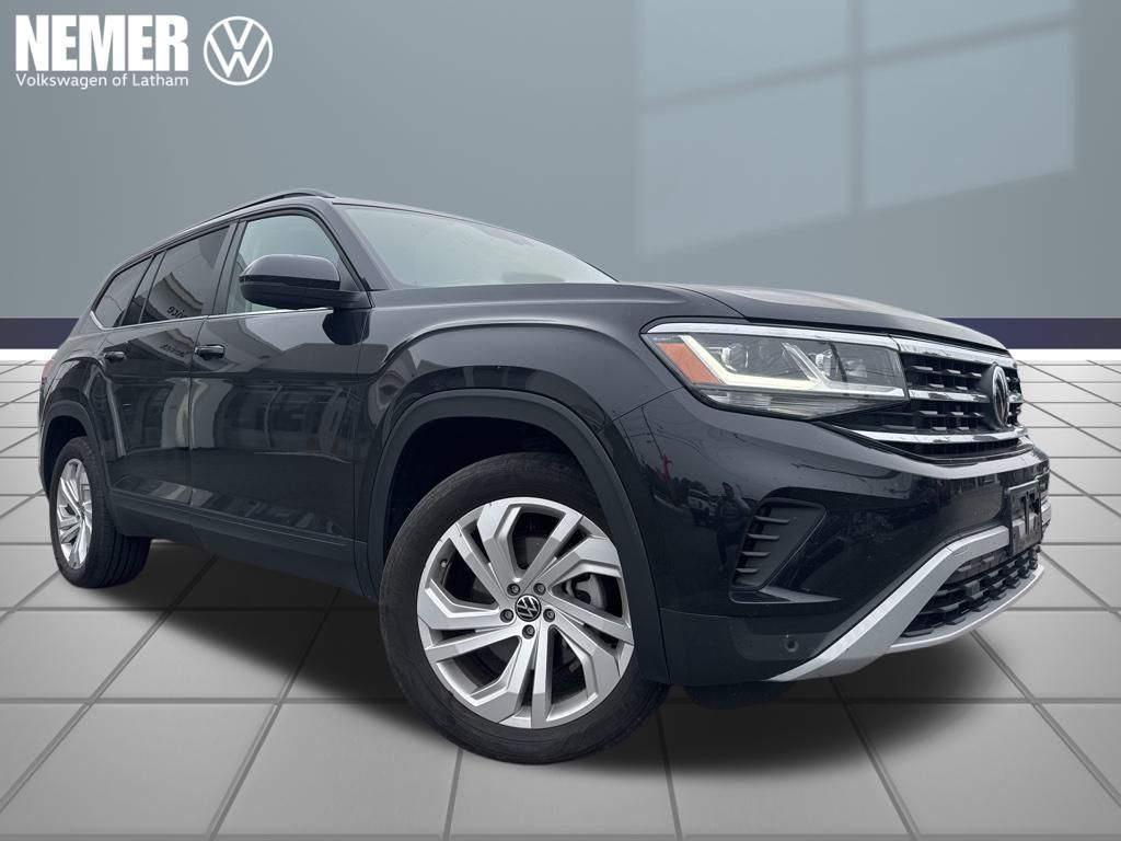 2023 Volkswagen Atlas SE w/Tech's photo