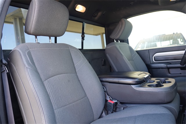 2022 Ram 2500 Tradesman photo 16