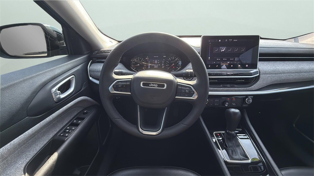 2022 Jeep Compass Latitude photo 11