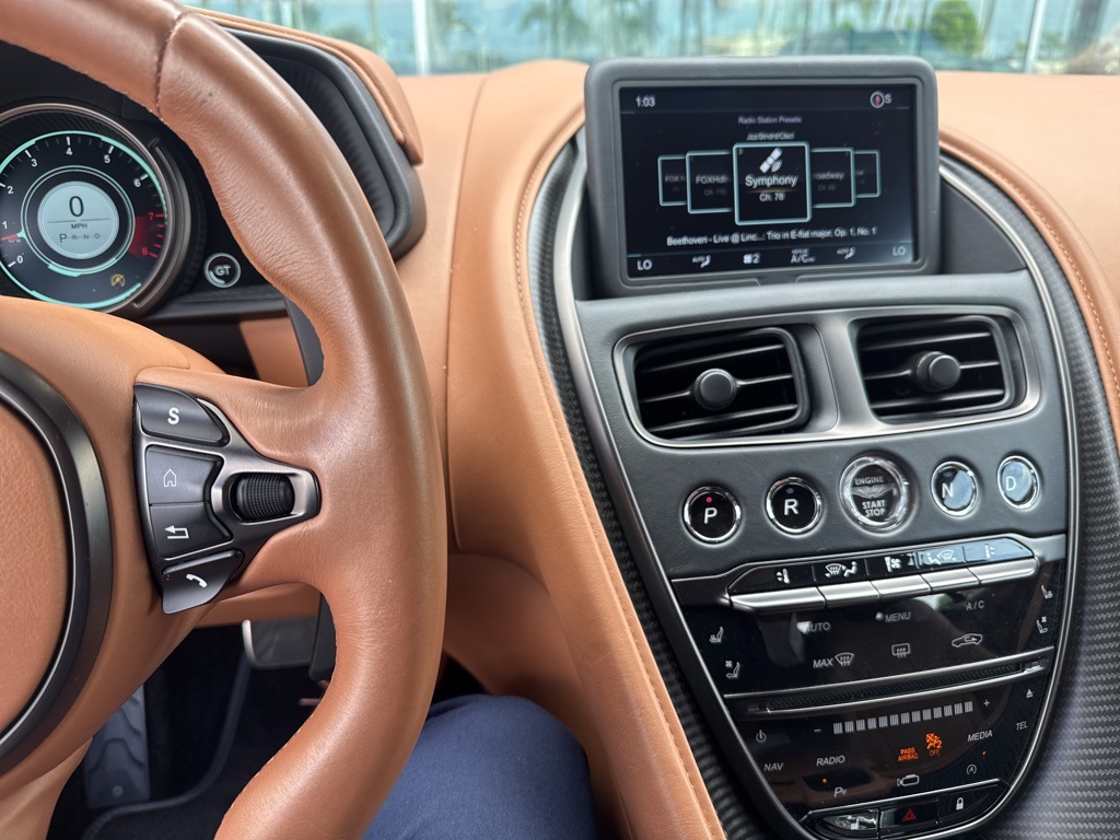 2020 Aston Martin DB11 AM5 AMR photo 4