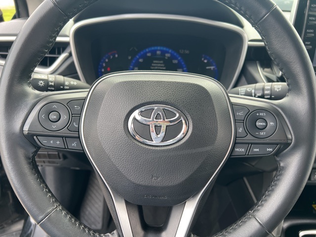 2022 Toyota Corolla Cross XLE photo 24
