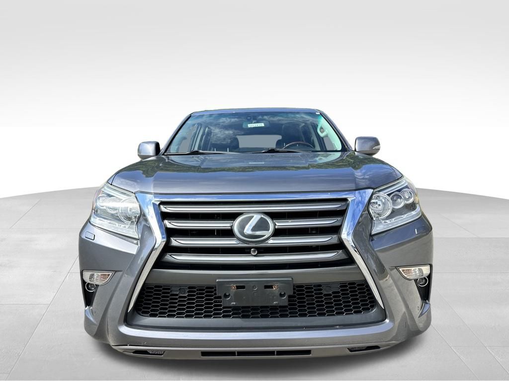 2015 Lexus GX 460 Luxury photo 2