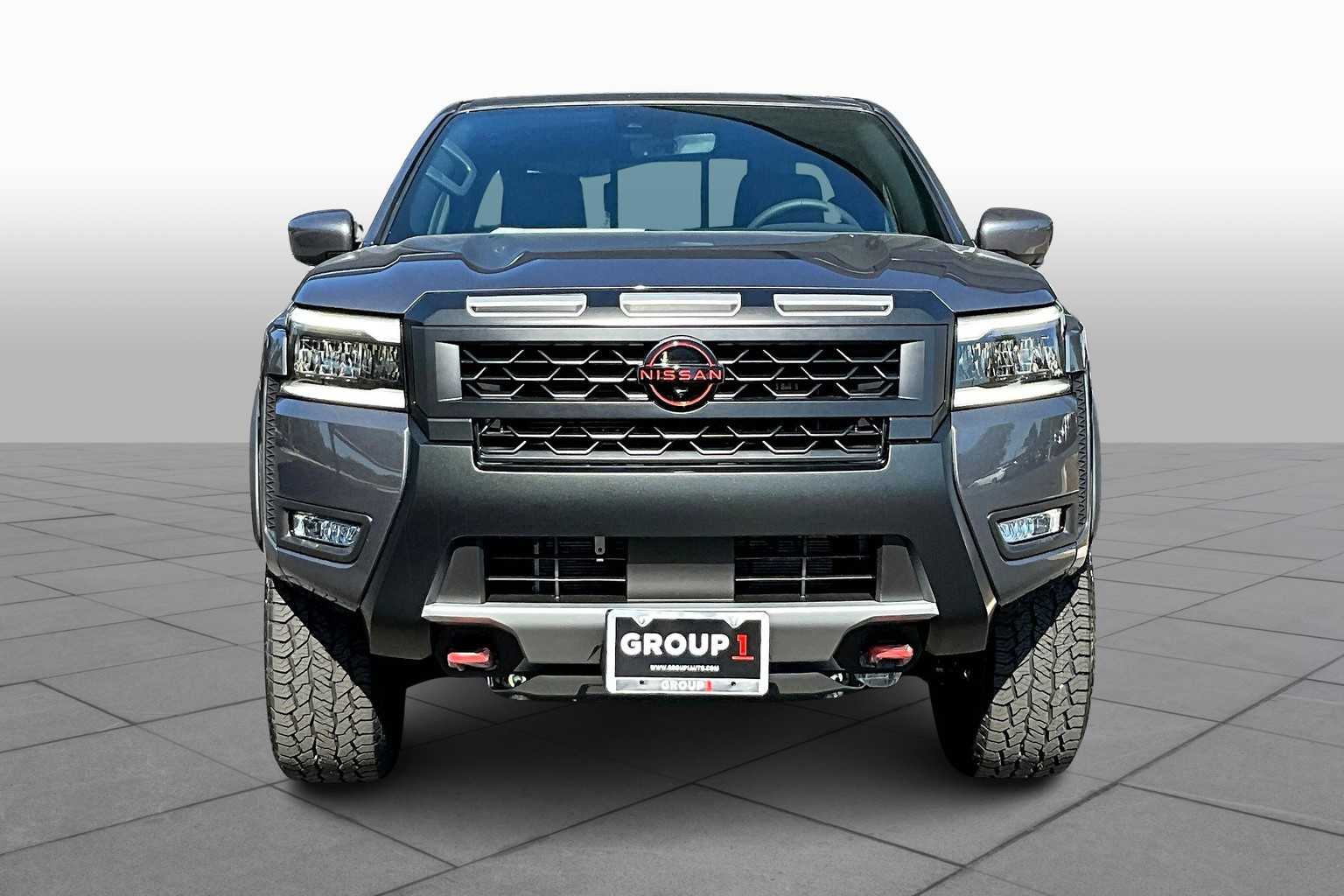 2026 Nissan Frontier PRO-4X photo 3