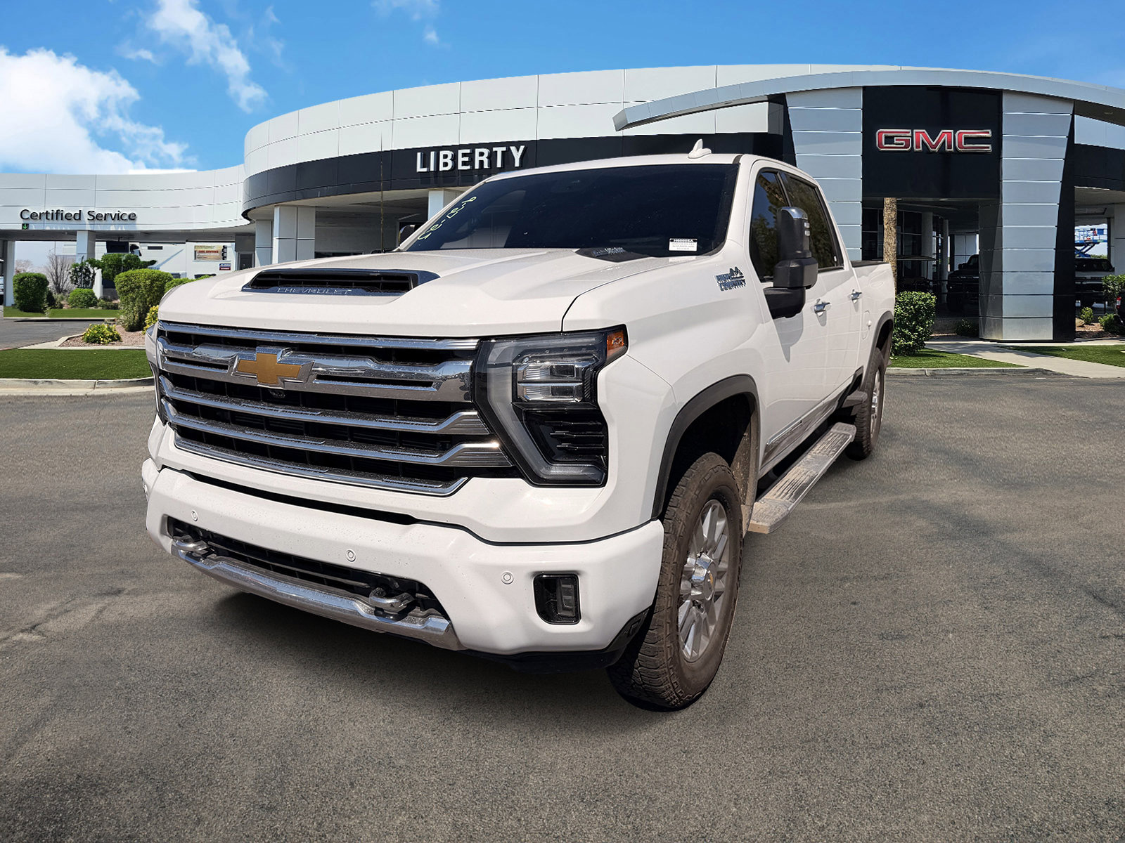 2025 Chevrolet Silverado 2500HD High Country photo 3