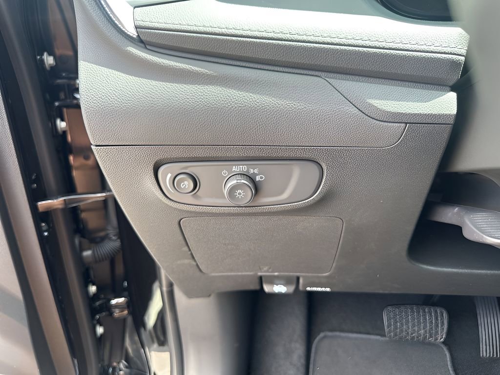 2026 Buick Encore GX Sport Touring photo 24