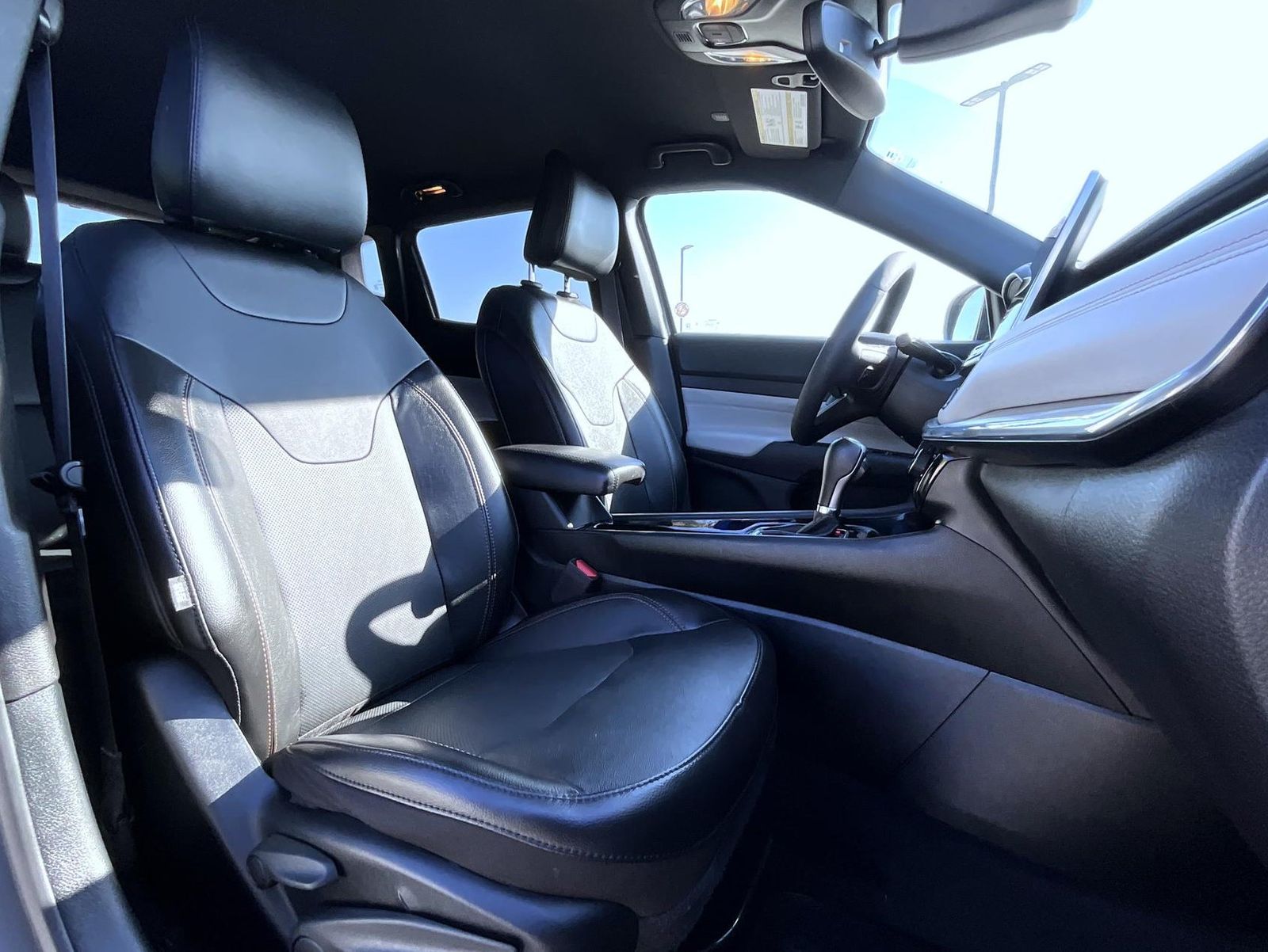 2023 Jeep Compass Limited photo 15
