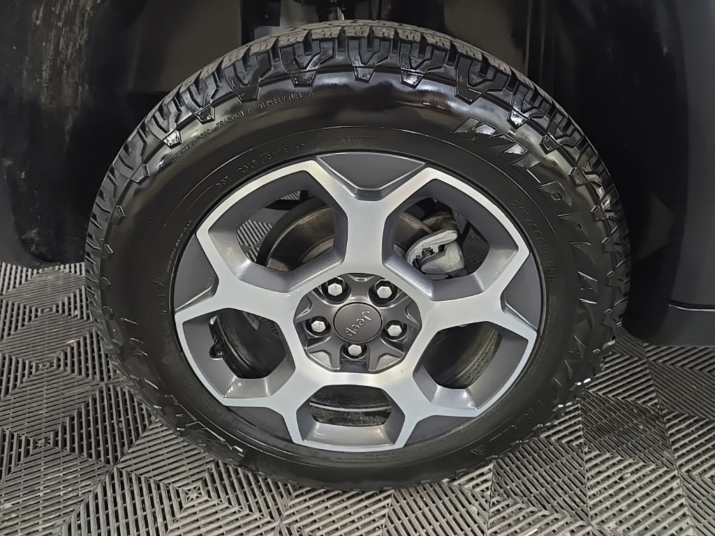 2022 Jeep Compass Trailhawk photo 13