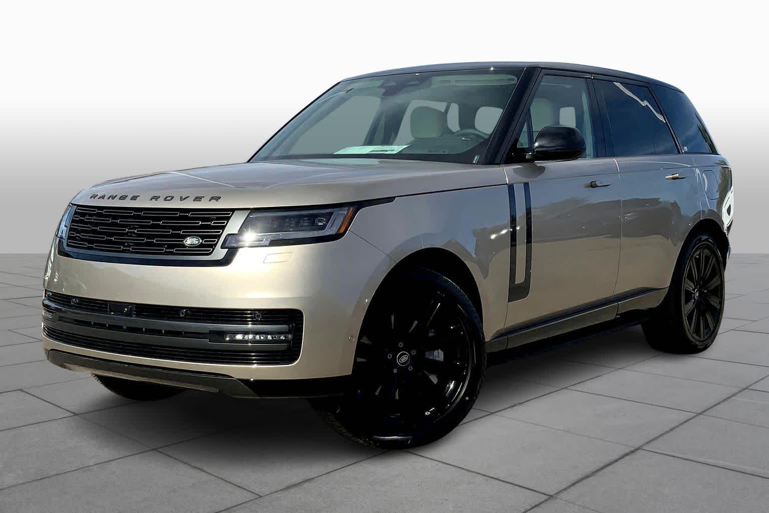 2025 Land Rover Range Rover SE's photo
