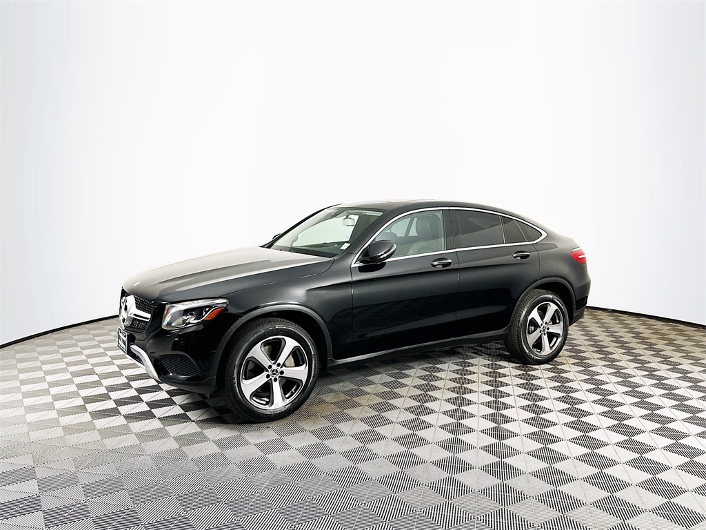 2017 Mercedes Benz GLC 300 Coupe photo 2