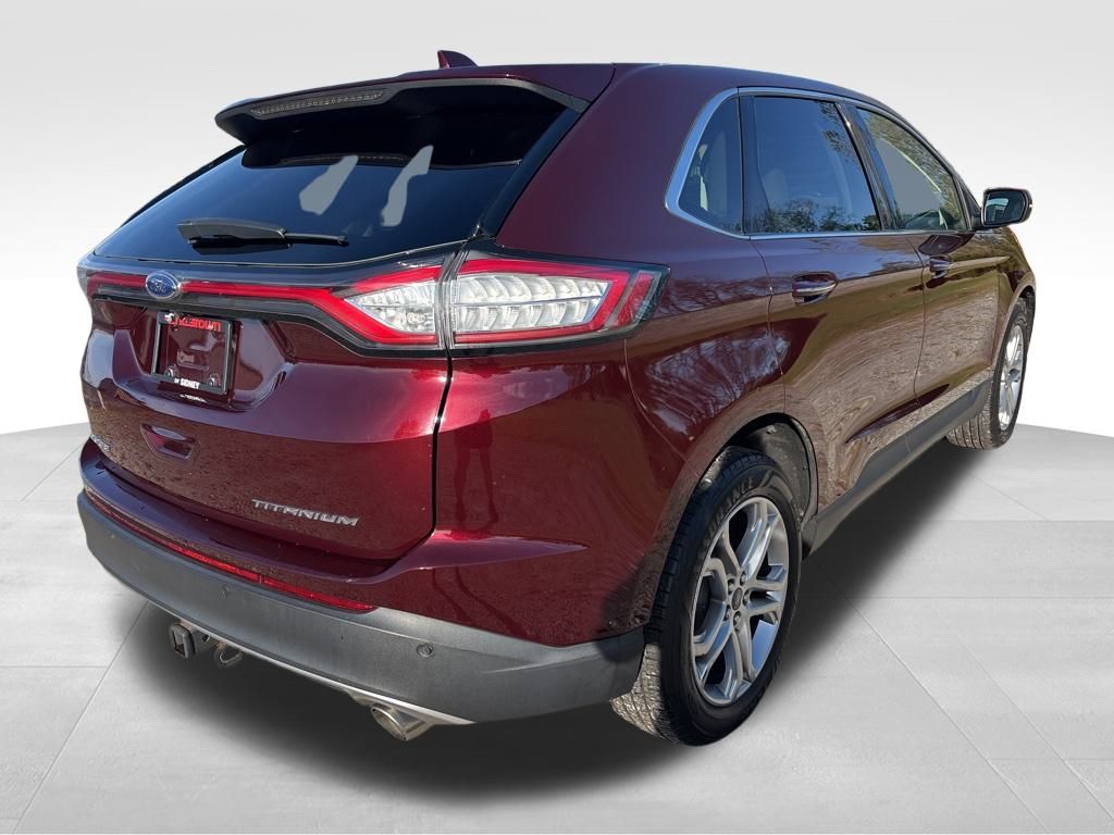 2018 Ford Edge Titanium photo 5