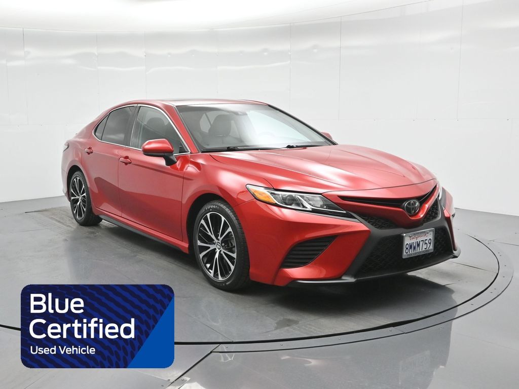 2019 Toyota Camry SE
