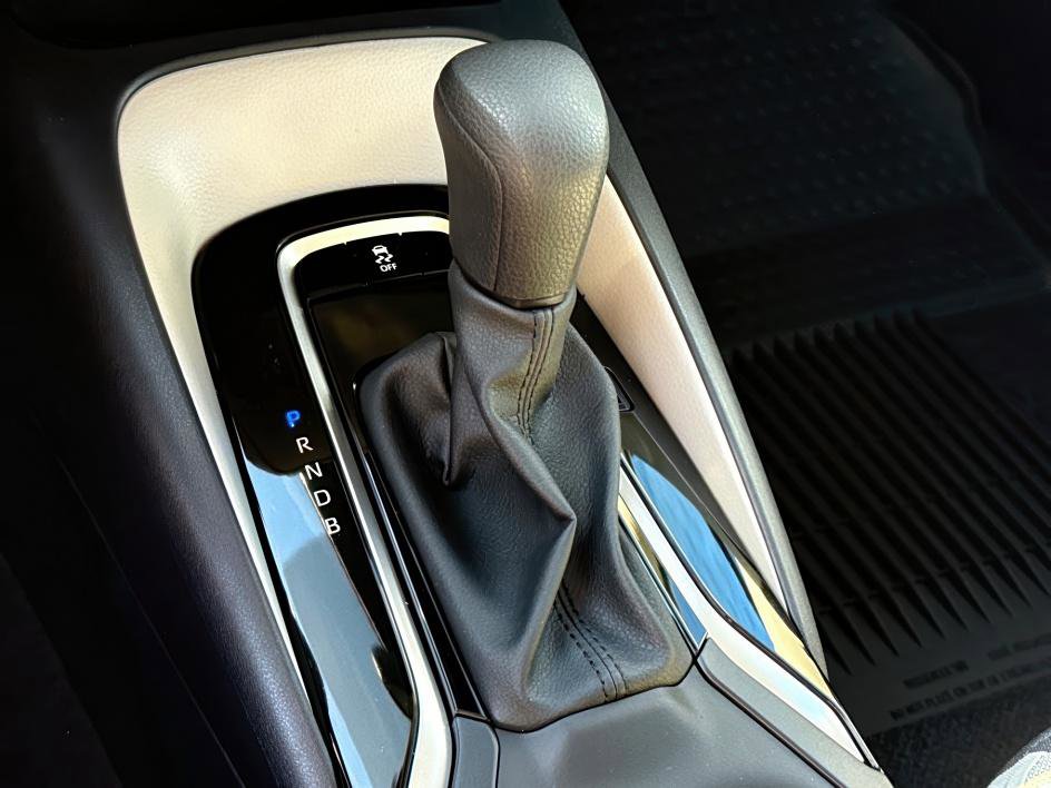 2026 Toyota Corolla LE photo 10
